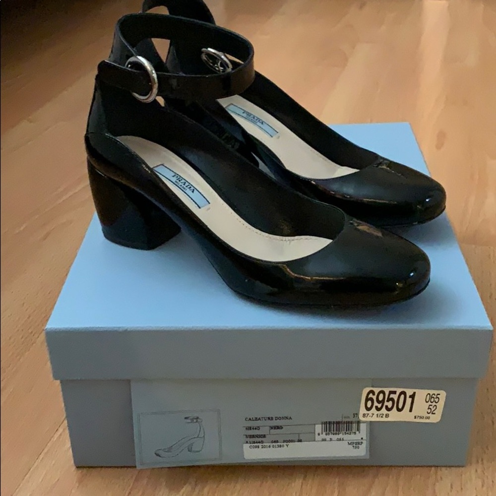 Shoes Prada worn twice